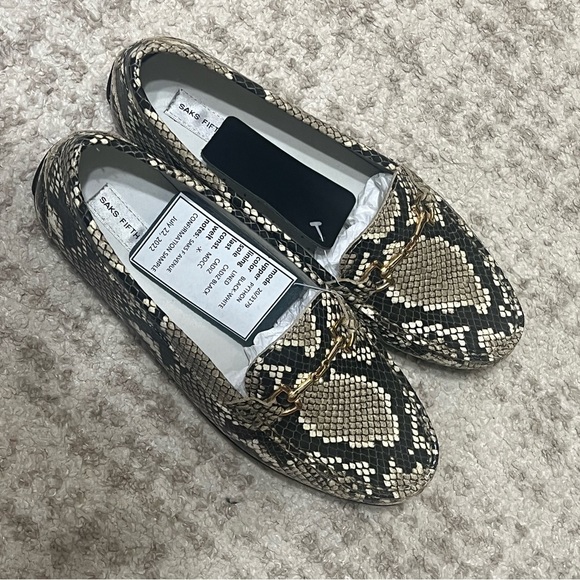 Saks fifth Avenue snake skin loafer - Picture 2 of 3